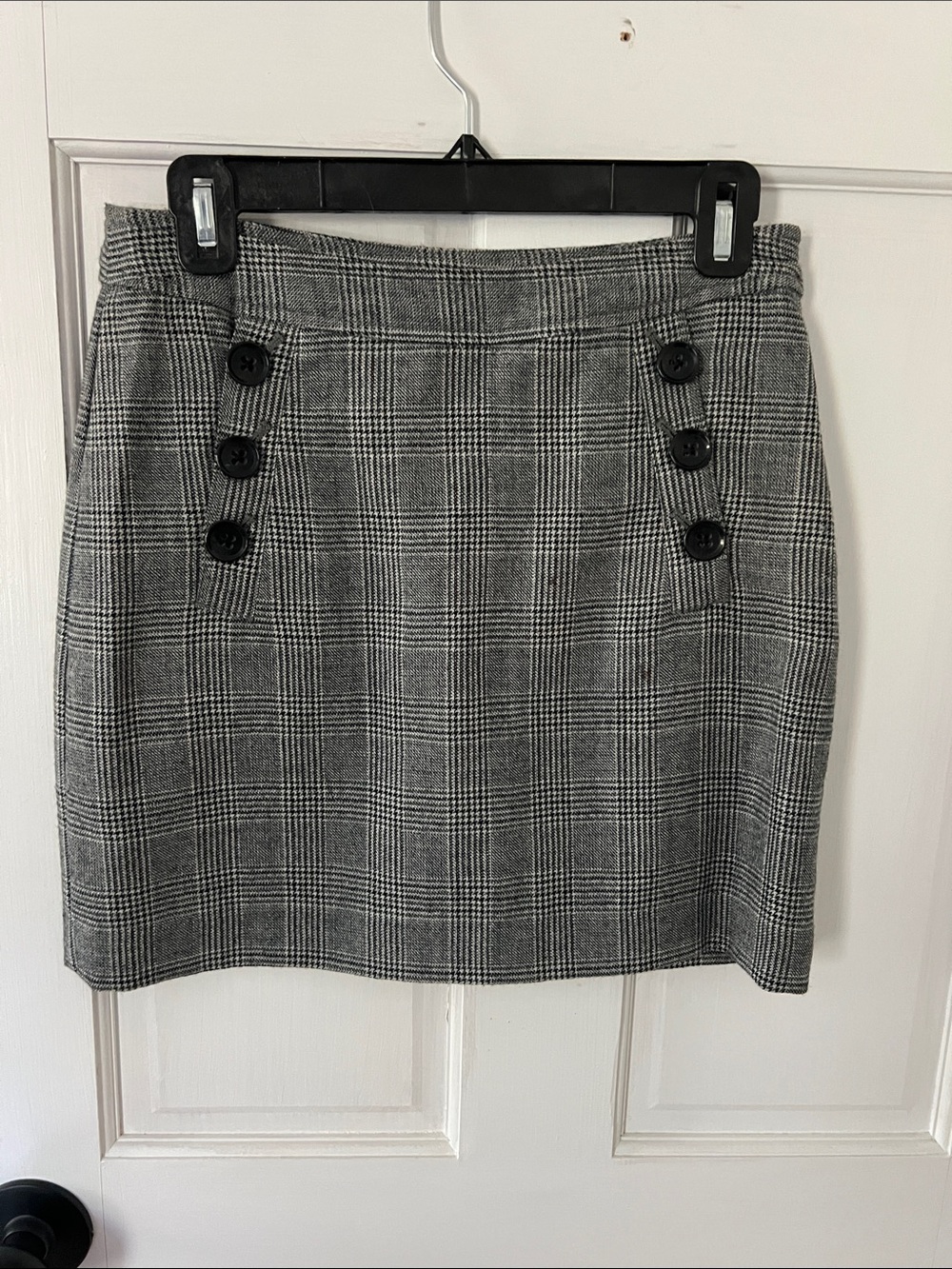 Banana Republic Gray Plaid Button-Accent Mini Skirt